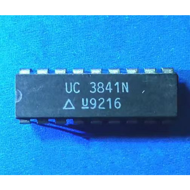 UC 3841 IC DIP-18