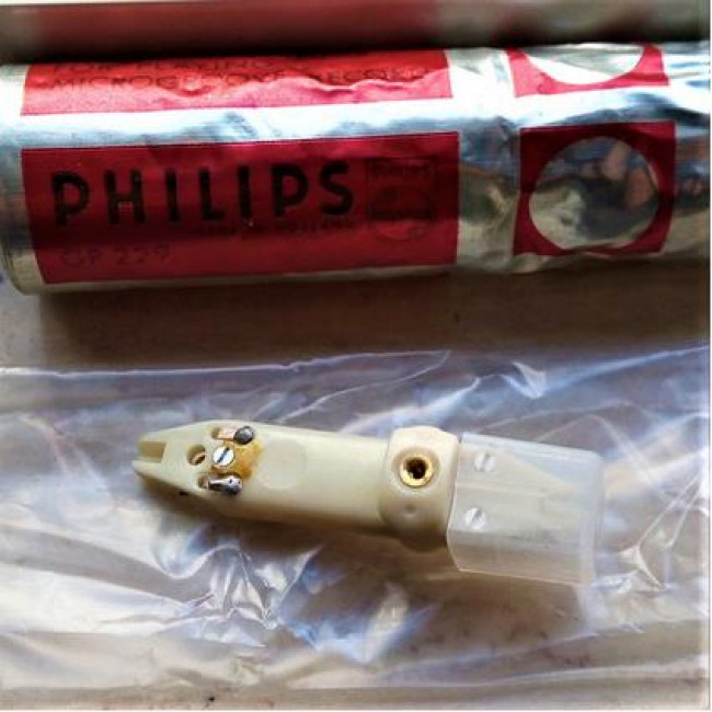 GP 229 PHILIPS ORIGINAL ΚΕΦΑΛΗ ΜΕ ΒΕΛΟΝΑ ΠΙΚΑΠ