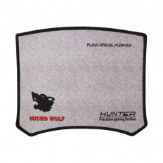 G8 GAMING MOUSE PAD